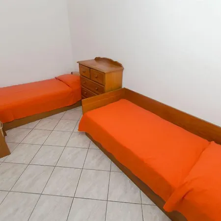 Appartement Jakov *